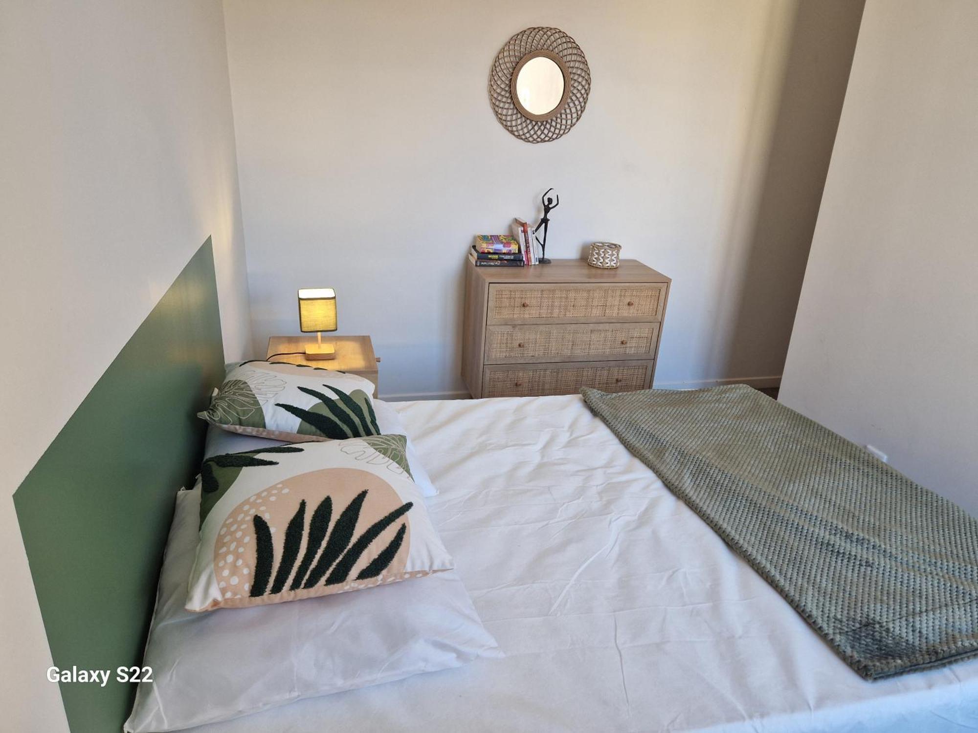 Duplex En Centre Ville วิลแลร์-โคทเตเรต์ ภายนอก รูปภาพ